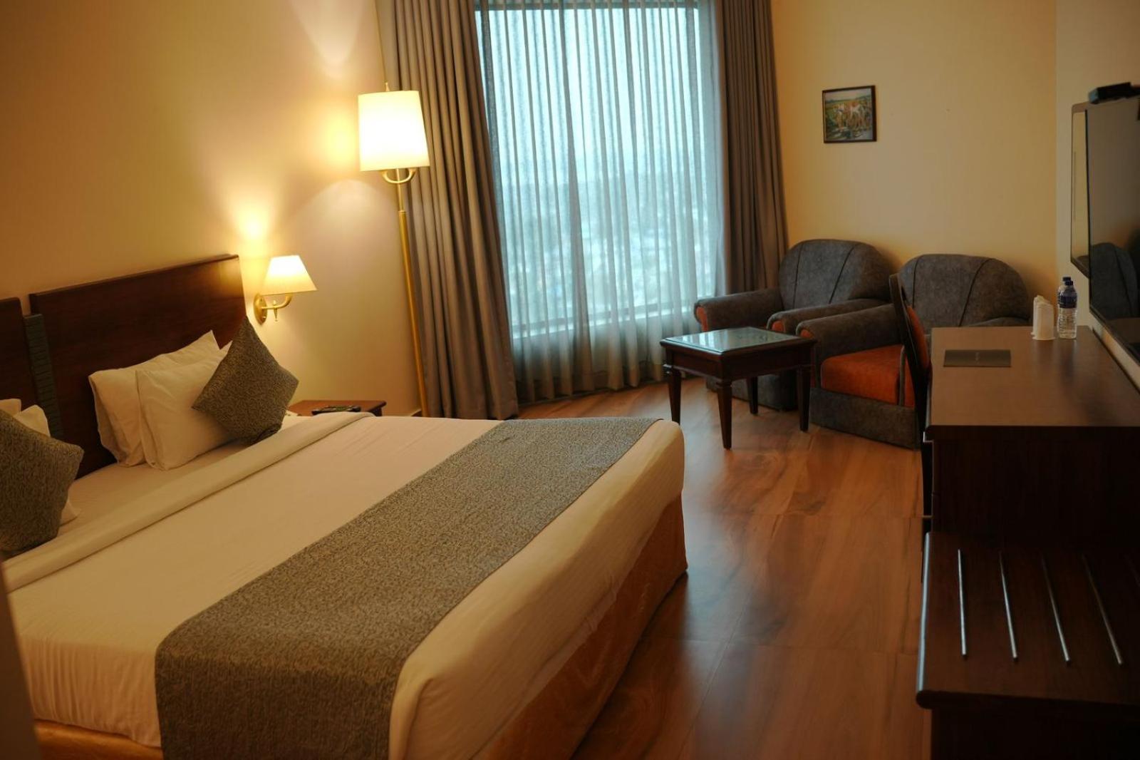 The Quilon Beach Hotel&centro de convenciones Kollam Exterior foto