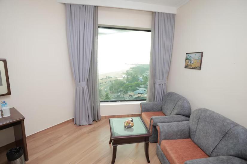 The Quilon Beach Hotel&centro de convenciones Kollam Exterior foto