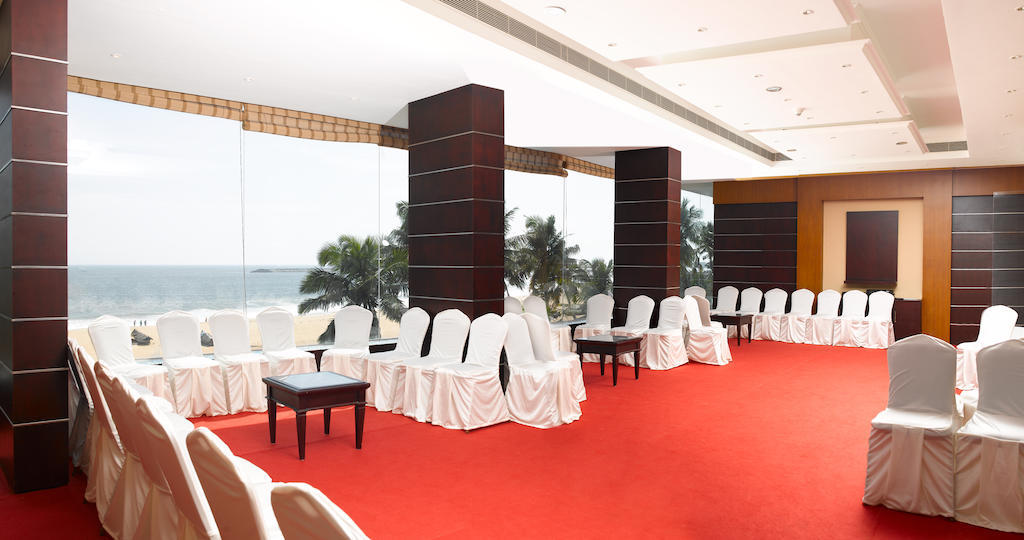 The Quilon Beach Hotel&centro de convenciones Kollam Facilidades foto